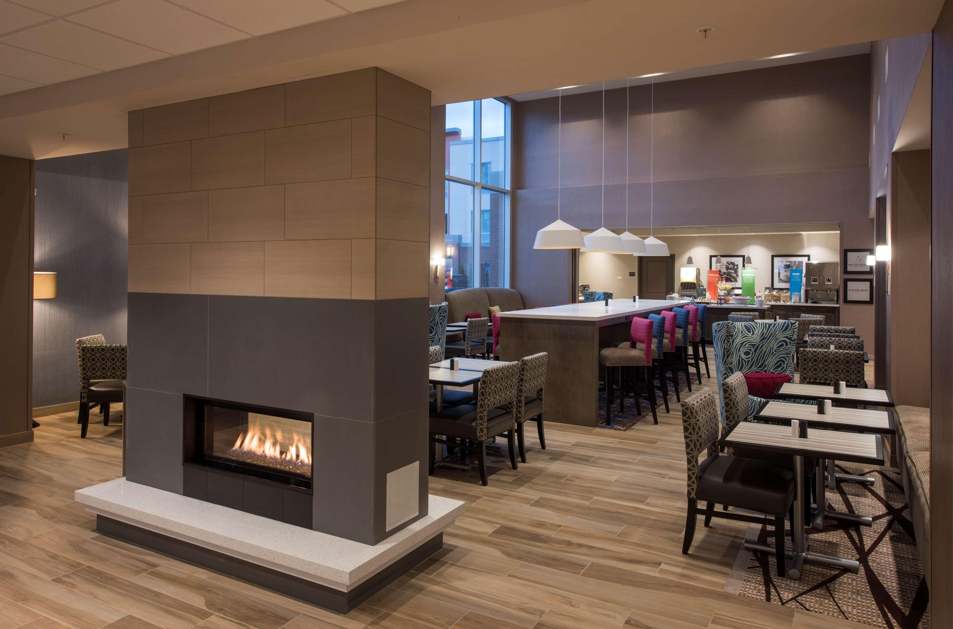 Hampton Inn & Suites Seattle/Redmond Wa Exterior foto