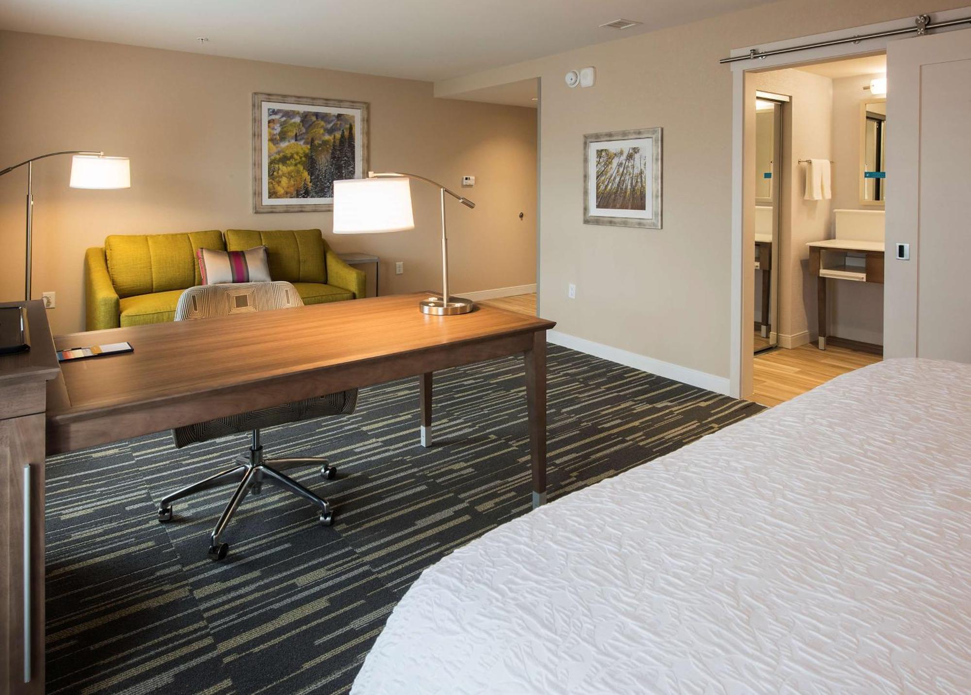 Hampton Inn & Suites Seattle/Redmond Wa Exterior foto